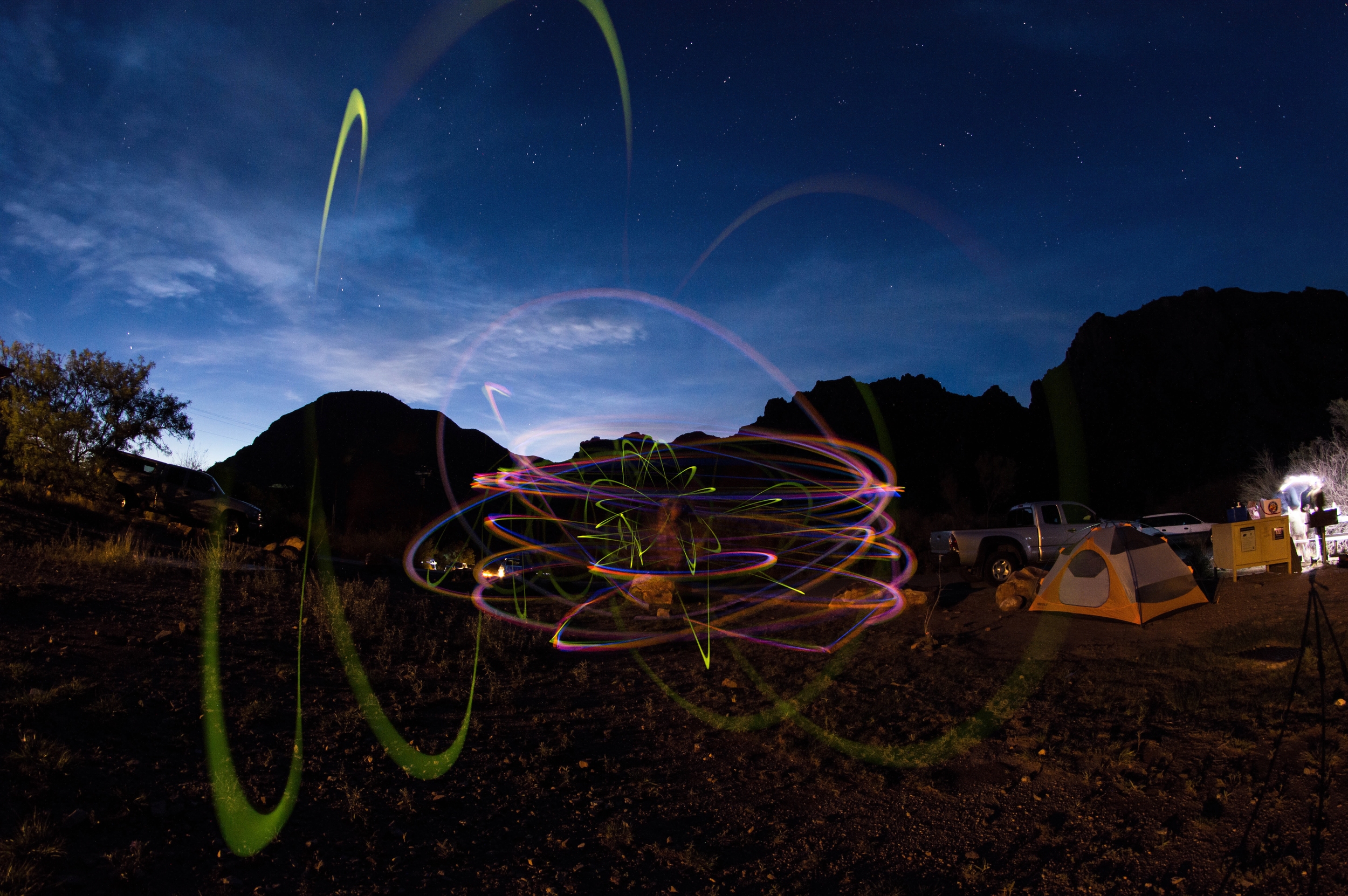 StarStaX_Light Paint-10-Light Paint-4_lighten.jpg