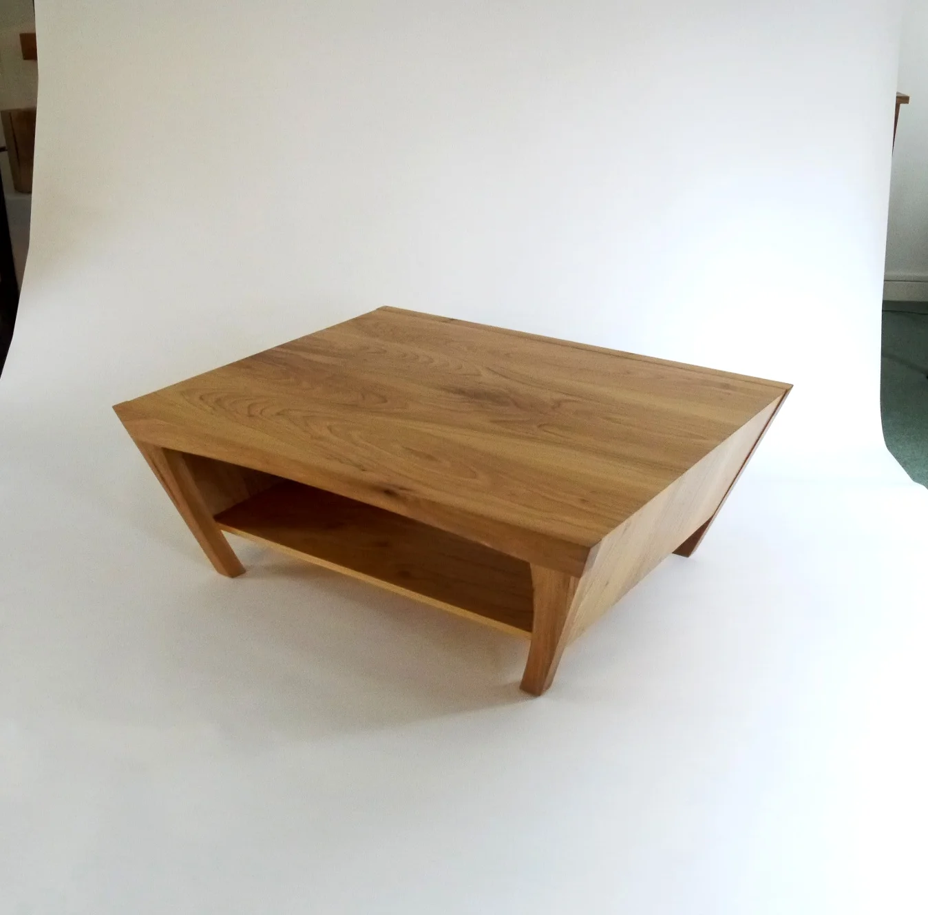 Trapezoid Coffee Table thumbnail.JPG