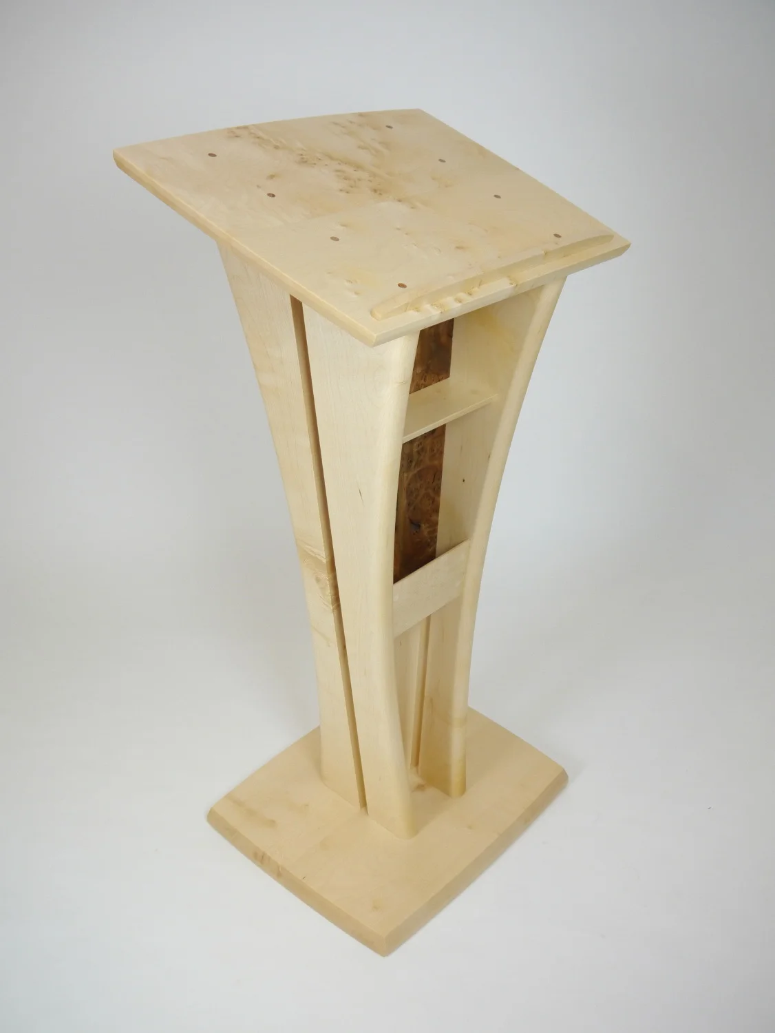 Lectern2.JPG
