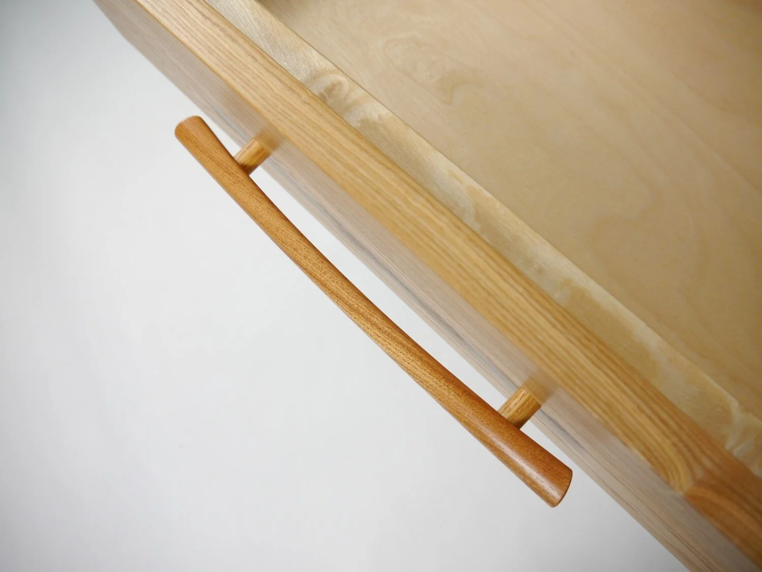 Ash Sideboard and Side Table 7.JPG