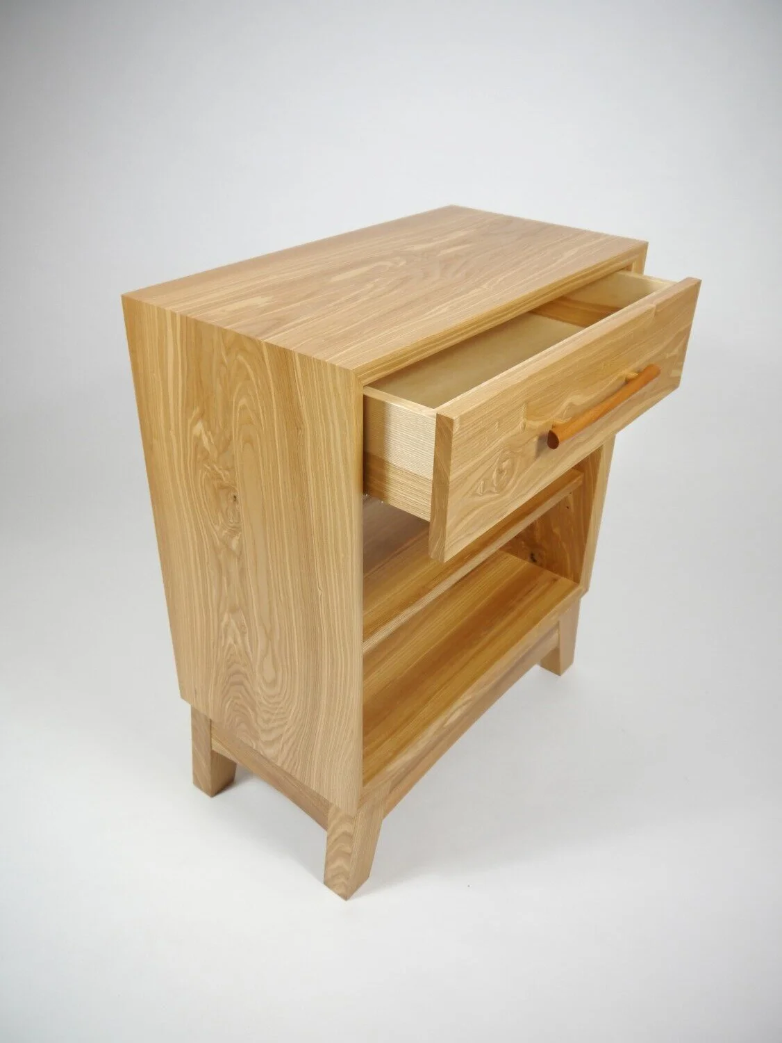 Ash Sideboard and Side Table 8.JPG