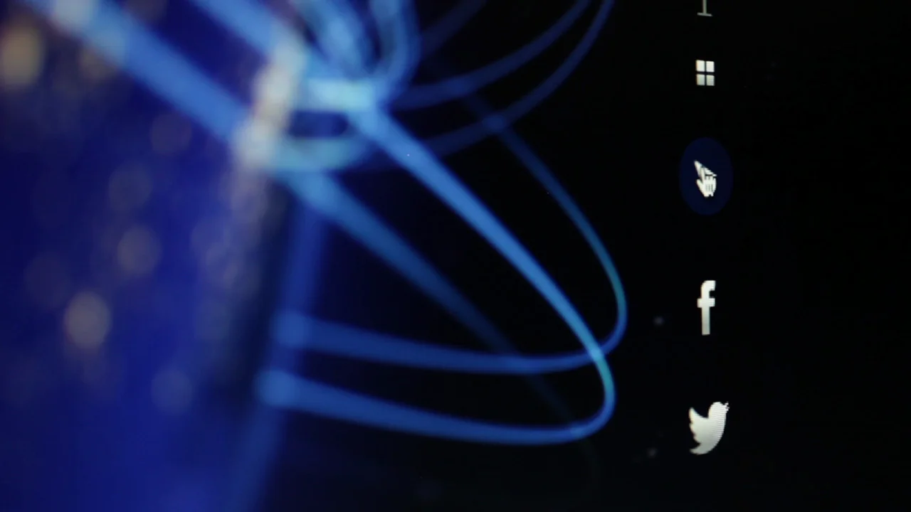 BON_Casestudy_Stills_0002_Layer-37-1280.jpg