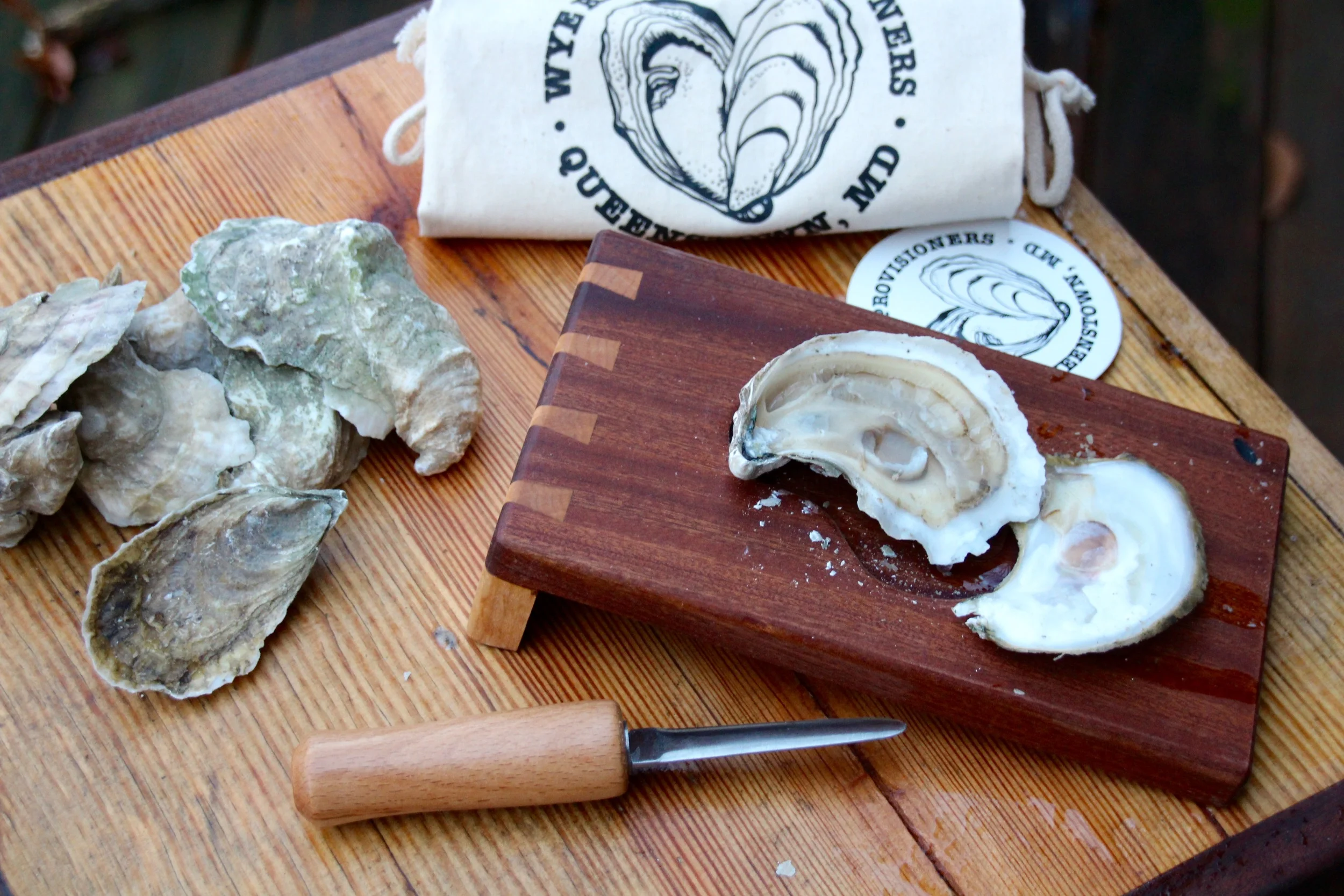 Wye River Provisioners' shucking kit