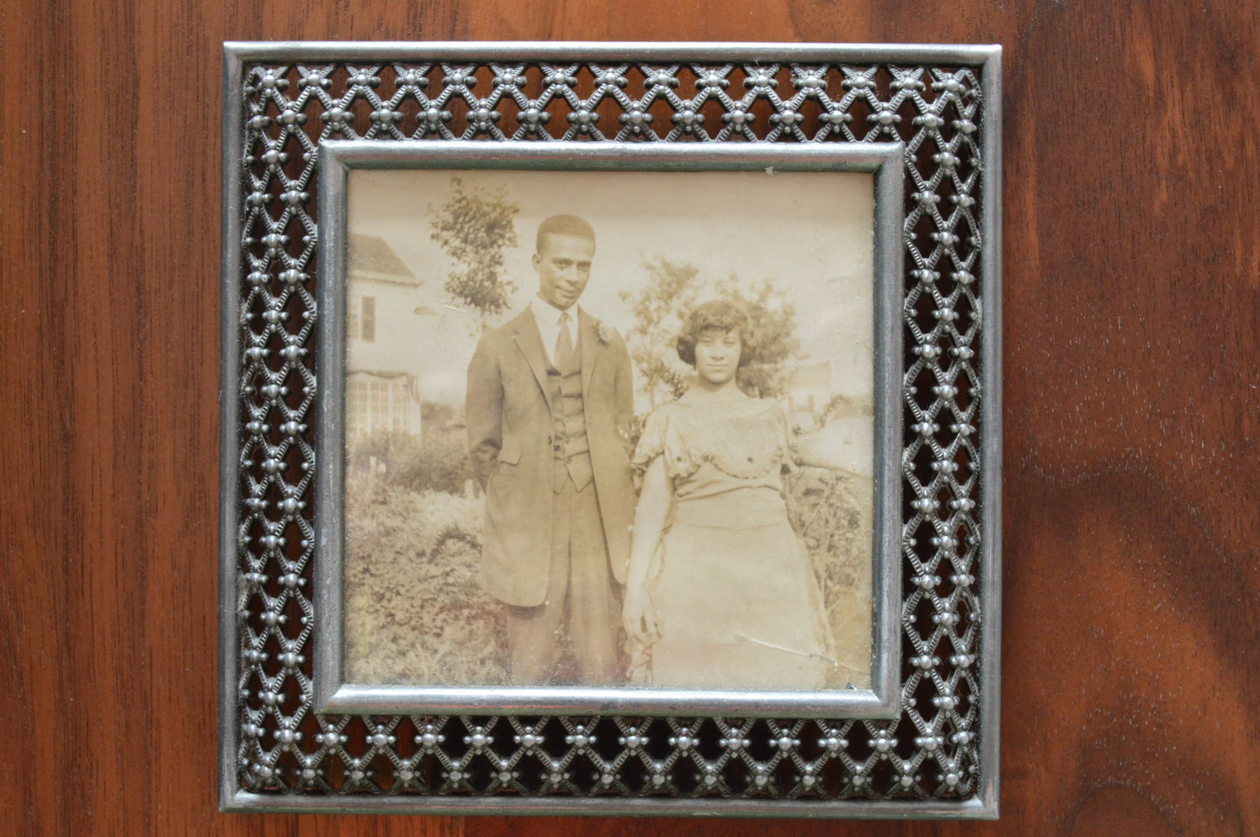 Harrison Martin and his wife Fannie Bell, Rhea's great-grandparents.