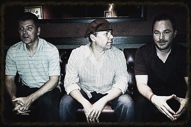 We are excited to have you tonight, Algorhythm Trio! Music starts at 8 pm at the Speak!
.
.
.
#livemusic #music #band #goldenmoon #goldenmoonspeak #goldenmoonspeakeasy #goldenmoondistillery #distilled #spirits #cocktails #craftcocktails #speakeasy #s