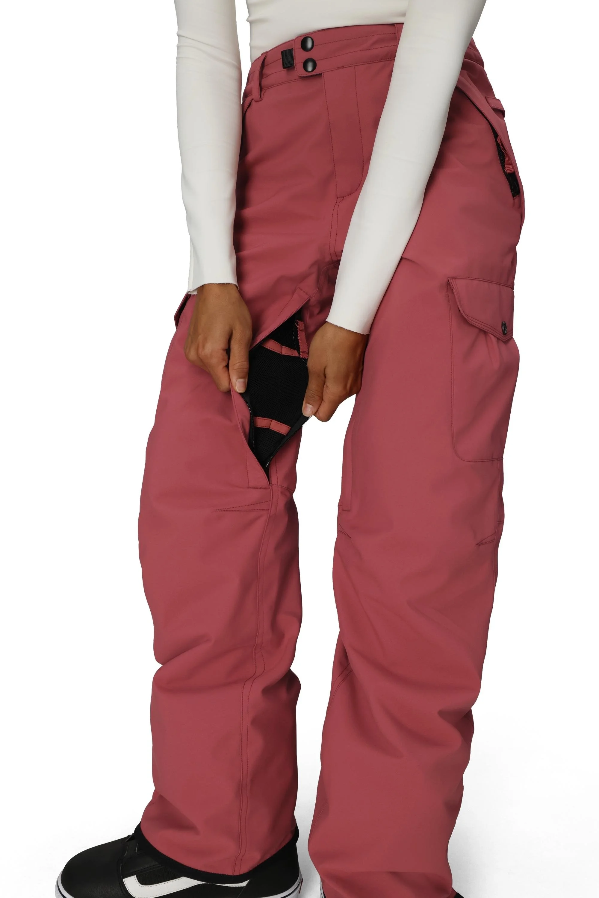 2000X3000_WHT_WOMENS 686 AURA INSULATED CARGO PANT_M5WN434_ROSW_06.jpg