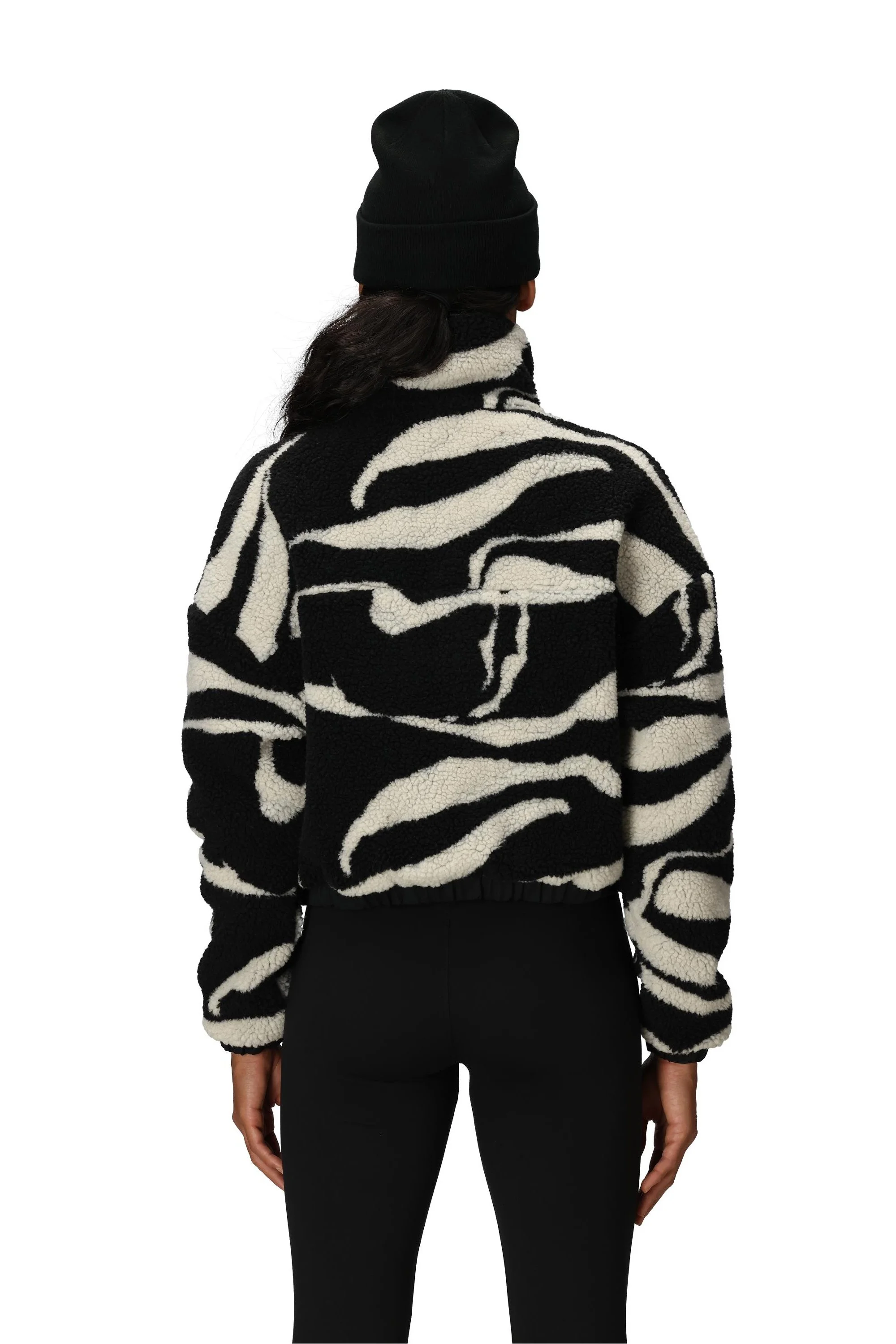 2000X3000_WHT_WOMENS OUTPOST SHERPA JACKET_M4WNFLC306_BLVA_04.jpg