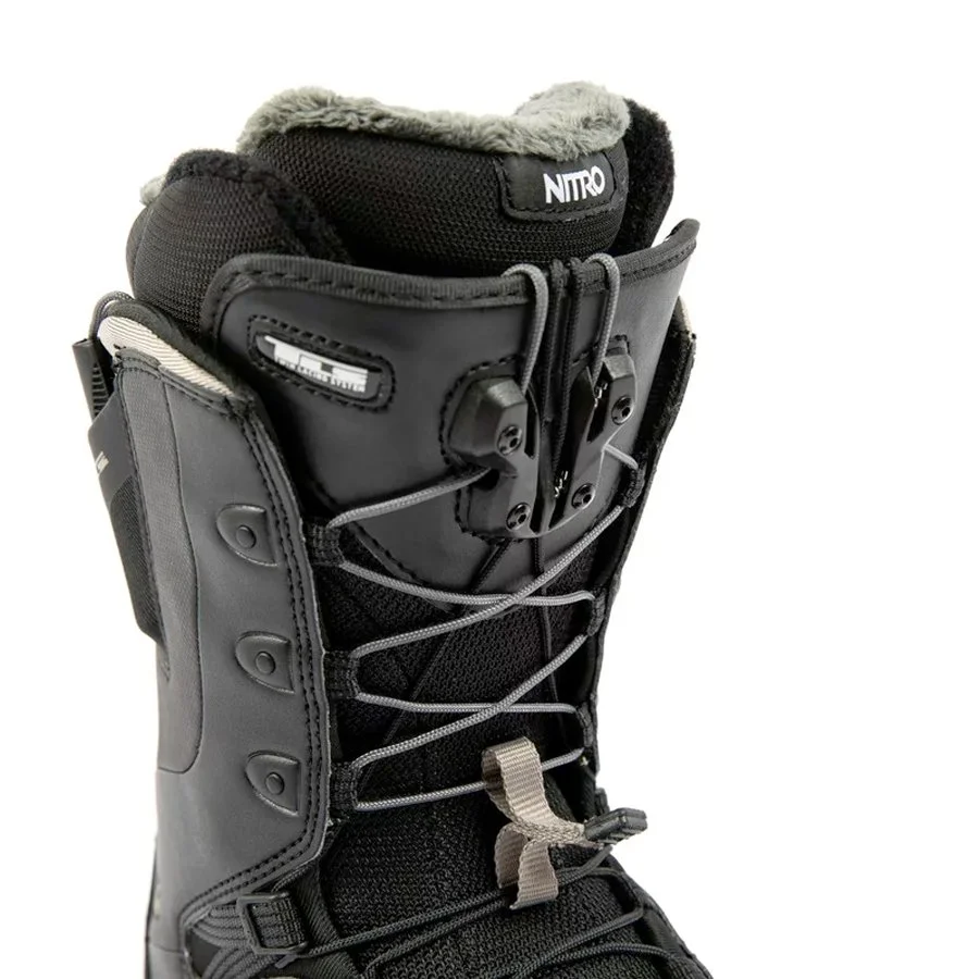 womens snowboard boots size 6