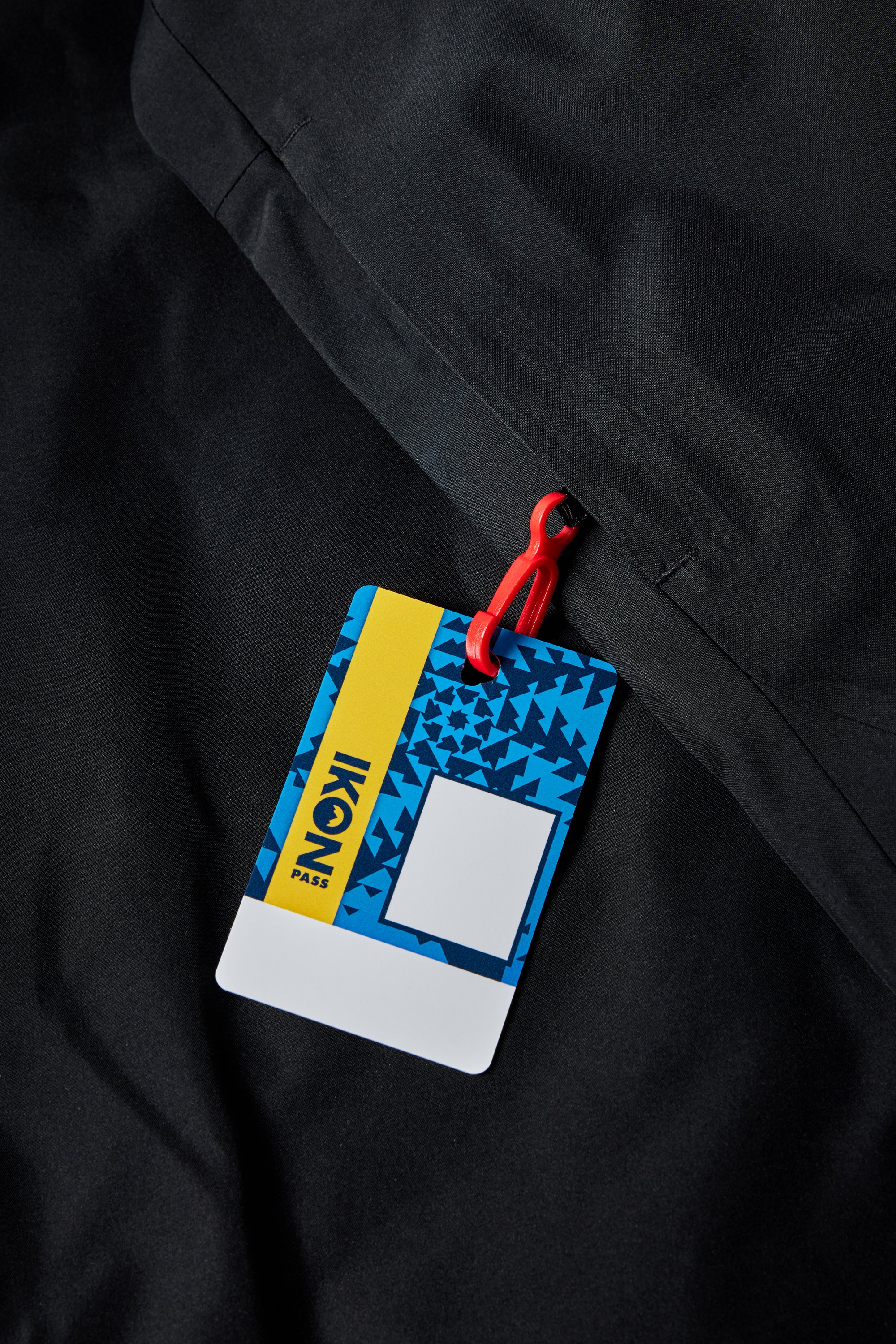 _0001_686_PASS_POCKET_0022 (2).jpg