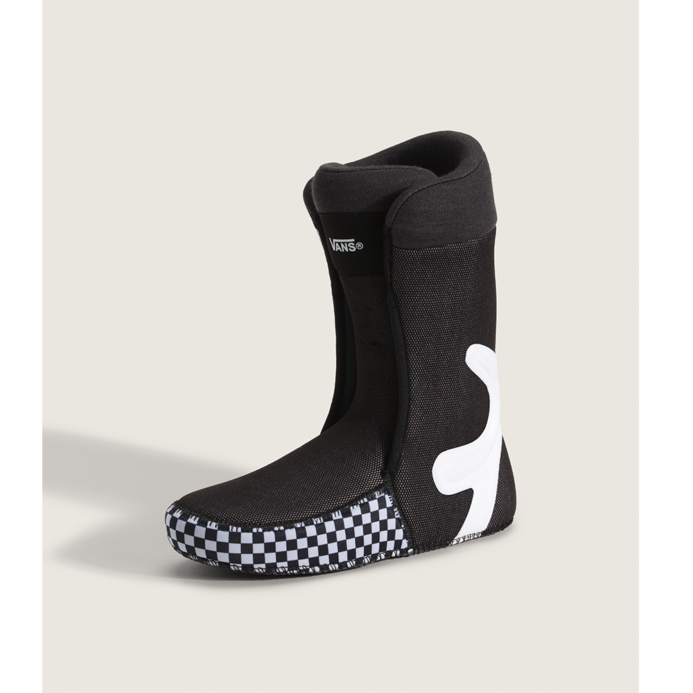 2027 vans invado pro black gum7.png
