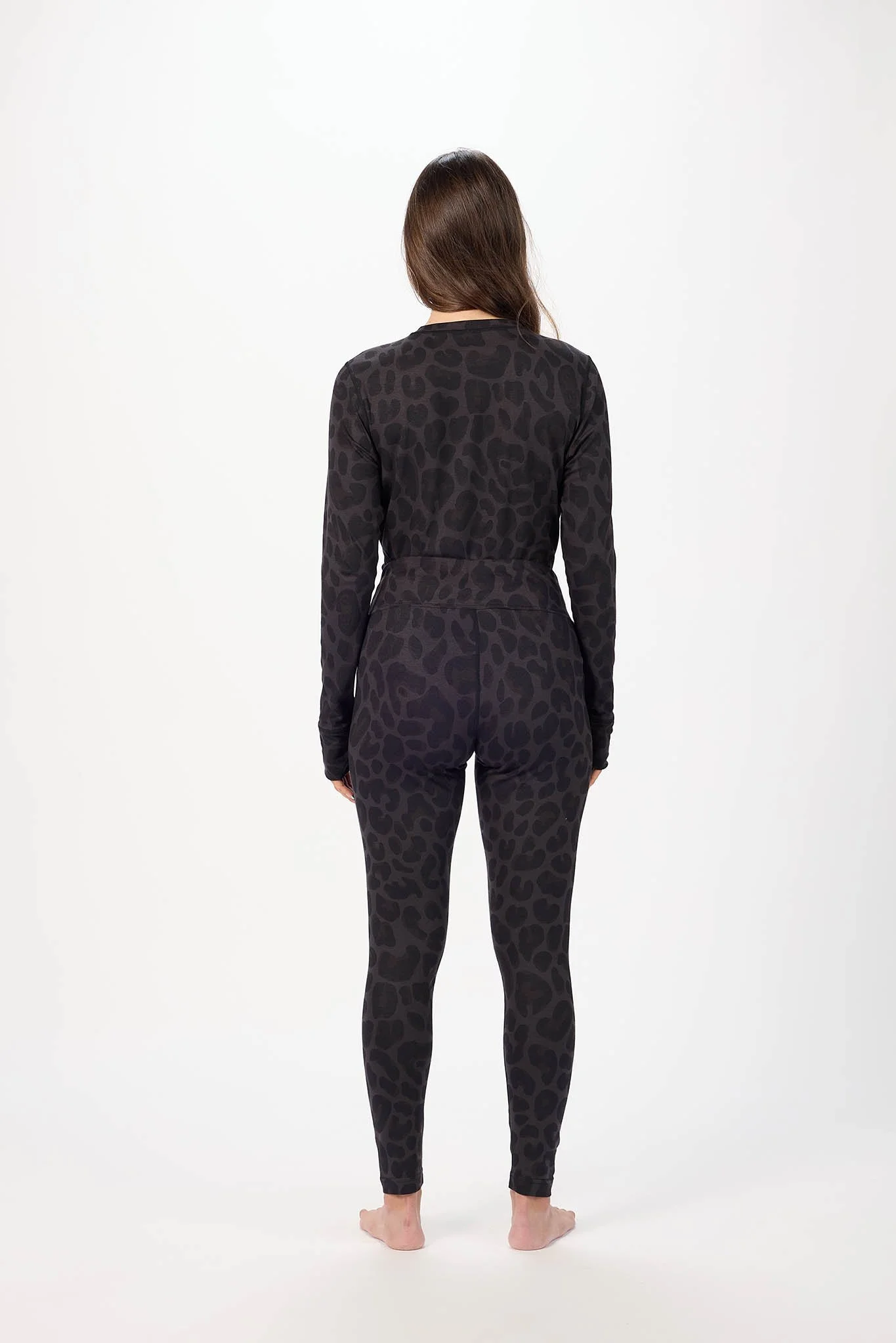 WOMENS_BASE_LAYER_BOTTOM_BLACK_LEOPARD_14_2627.jpg