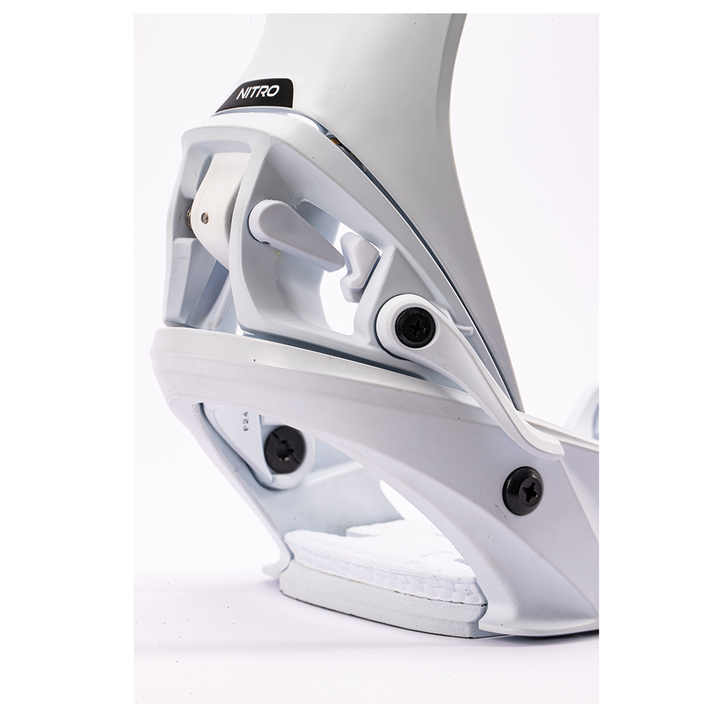 2027 nitro step on white 7.png