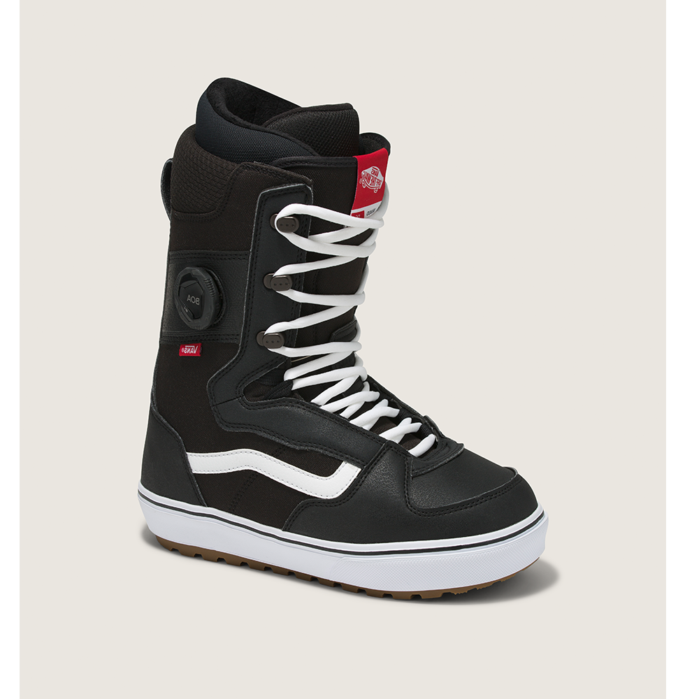 2027 vans invado og bw.png