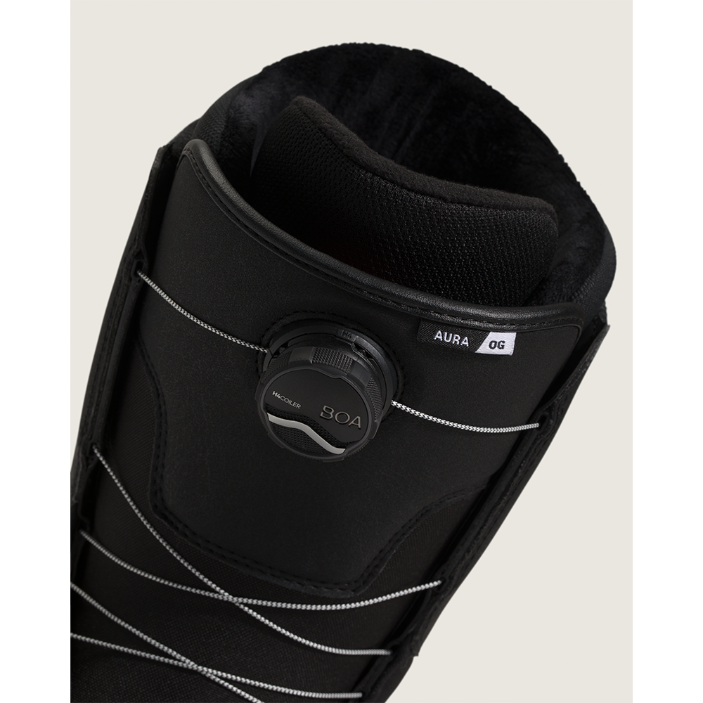 2027 vans aura og bw 7.png