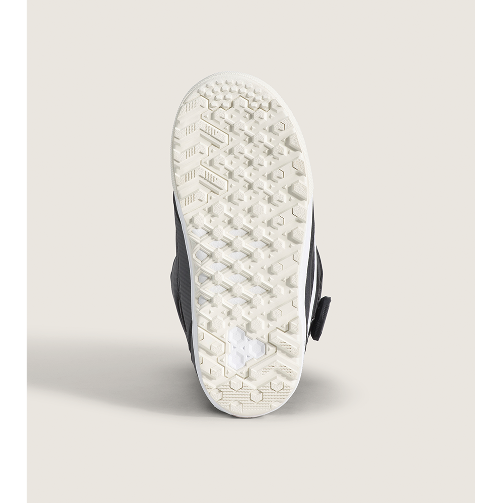 2027 vans encore pro bw 5.png