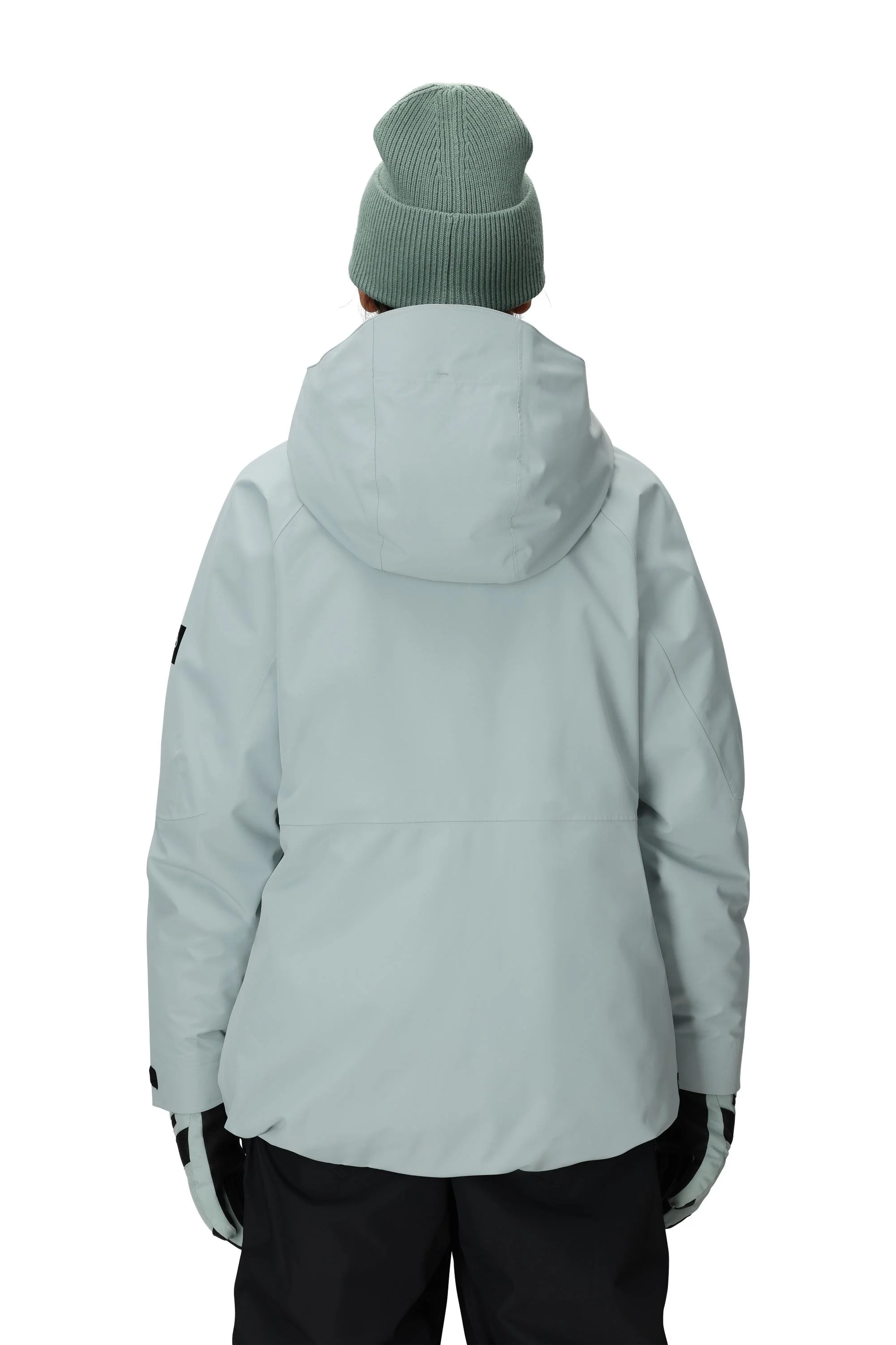 2000X3000_WHT_WOMENS GLCR HYDRA INSULATED JACKET_M5WN325_DSMR_04.jpg