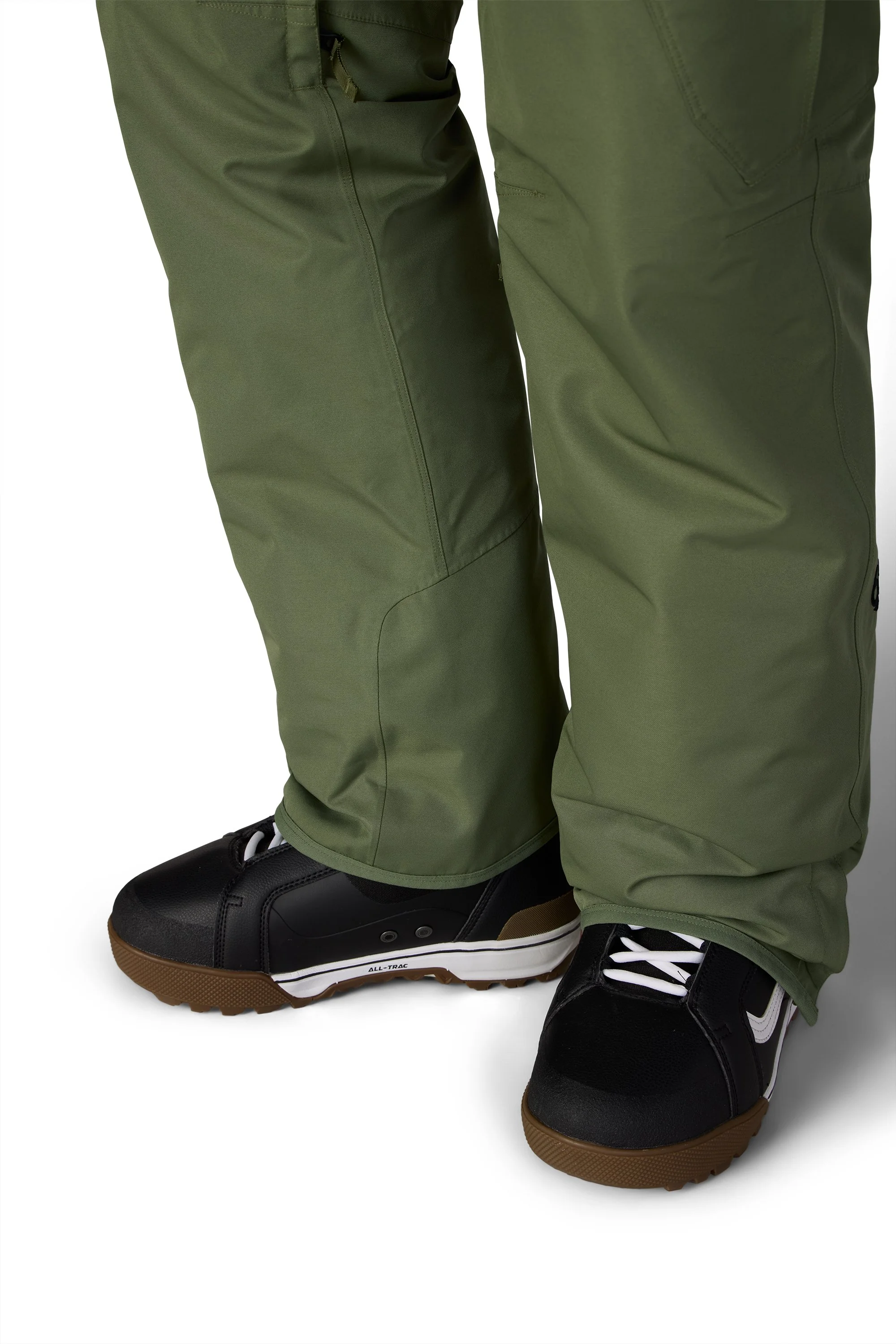 2000x3000_WHT_MENS_INFINITY_INSULATED_CARGO_PANT_M5WN252_FTG_05.jpg