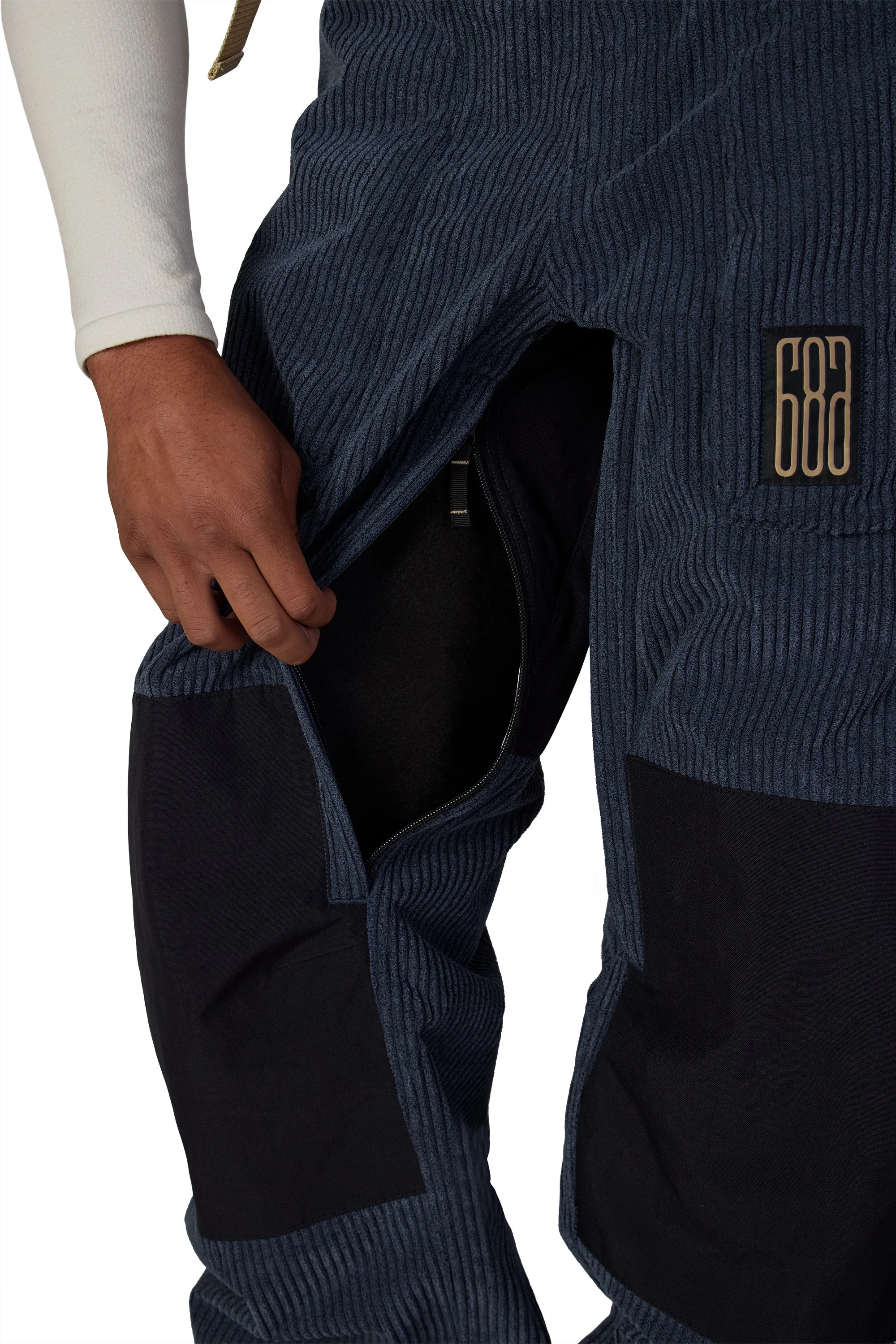2000x3000_WHT_MENS_2.5L_GHOST_PANT_M3WN223_NYWC_06.jpg