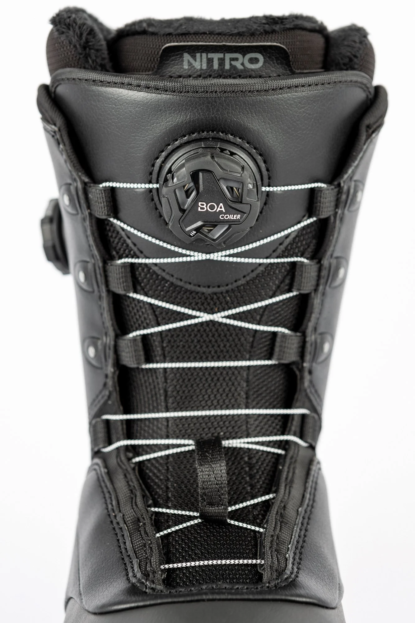 848724-001_Crown-BOA_Black_Detail-1.jpg