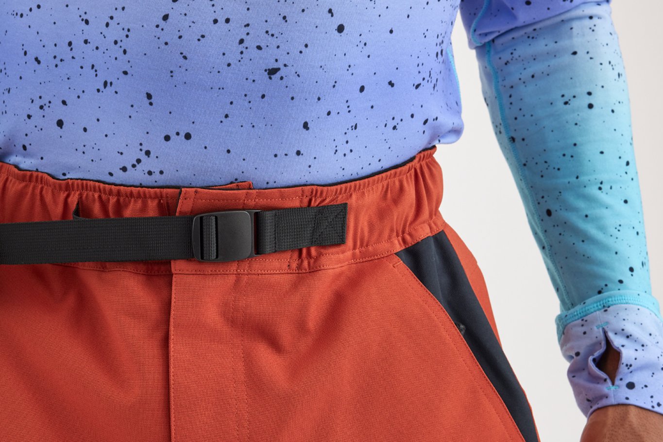 ELASTIC_BOSS_PANT_DETAIL_2425.jpg