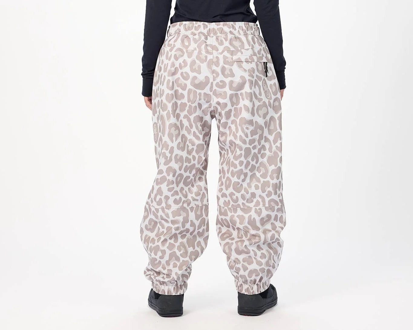 WOMENS_ELASTIC_BOSS_PANT_MOON_LEOPARD_10_2627.jpg