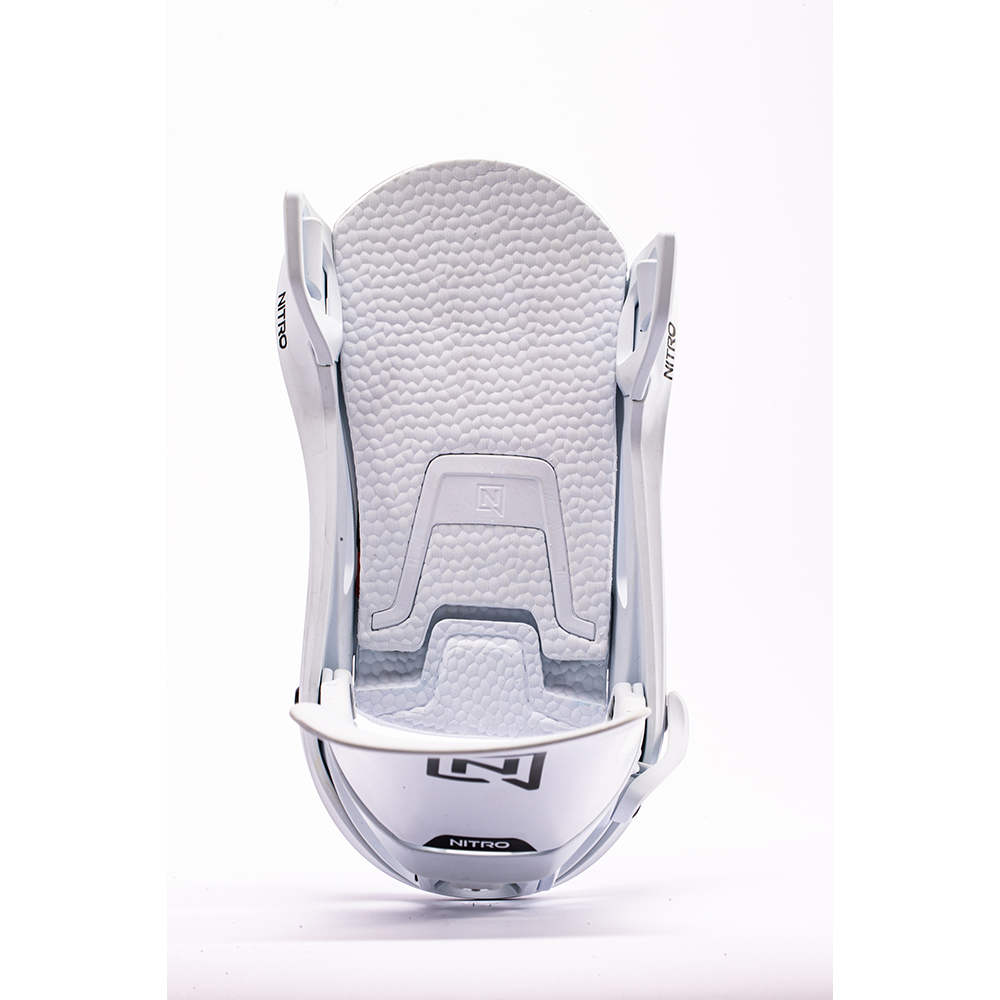 2027 nitro step on white 4.png