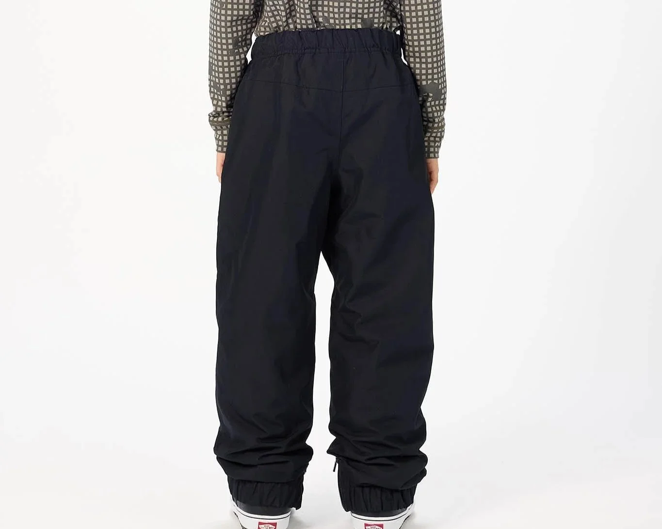 YOUTH_BOSS_PANT_BLACK_9_2627.jpg