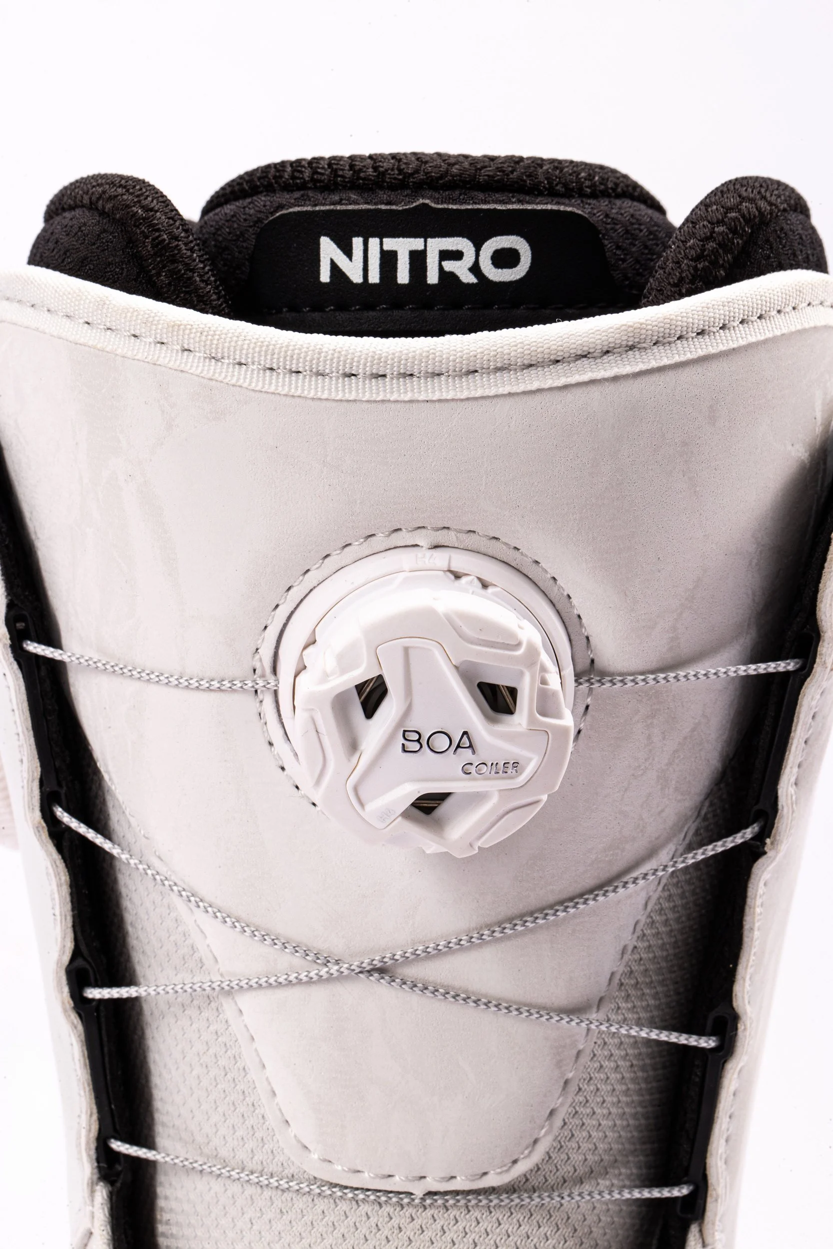 13BT21025-102_Scala-BOA-Womens-Boots_White_Detail-1.jpg