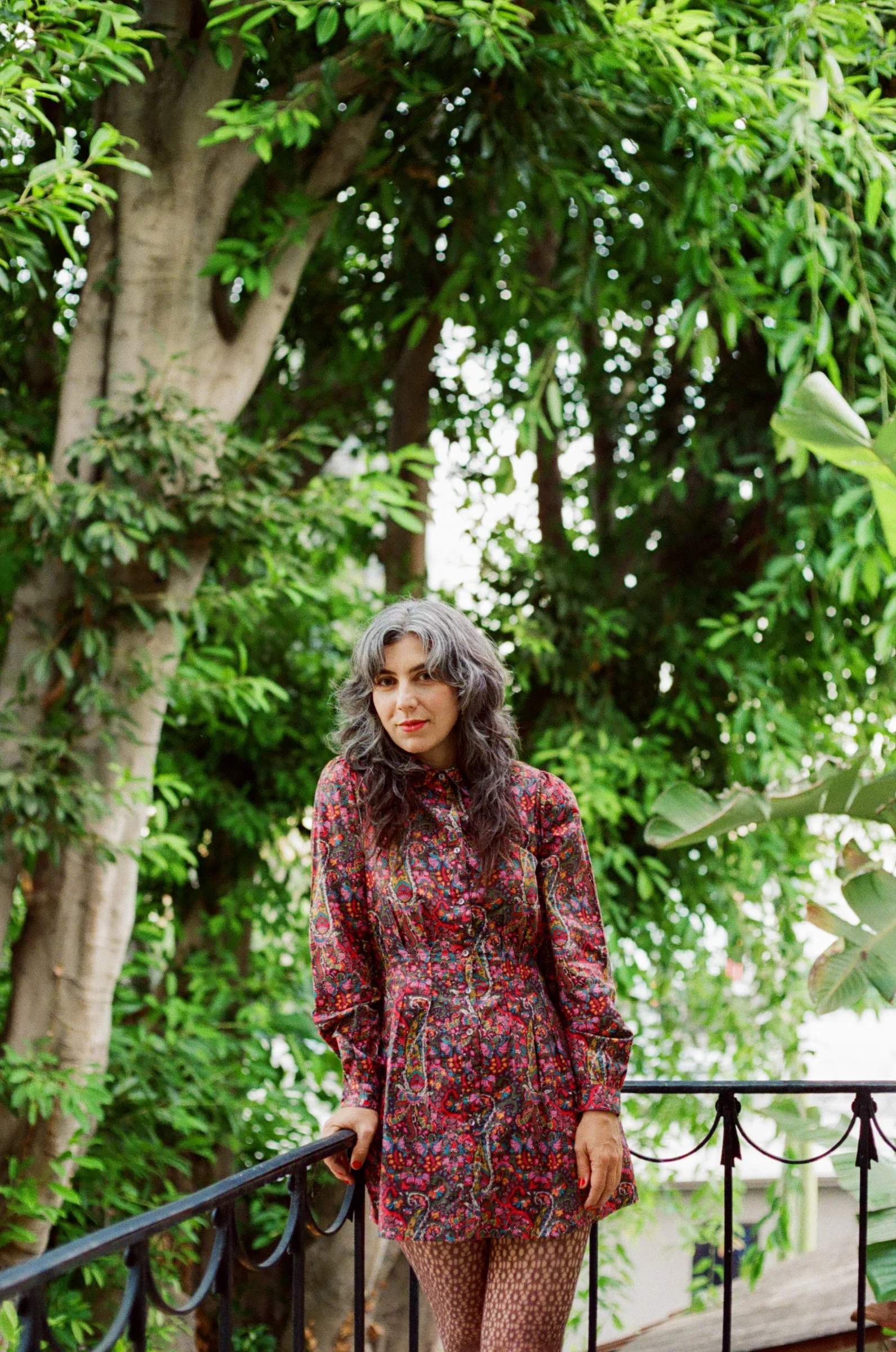 JULIAHOLTER_LEEDUBIN_INSHEEPSCLOTHING_8.20-18.JPG