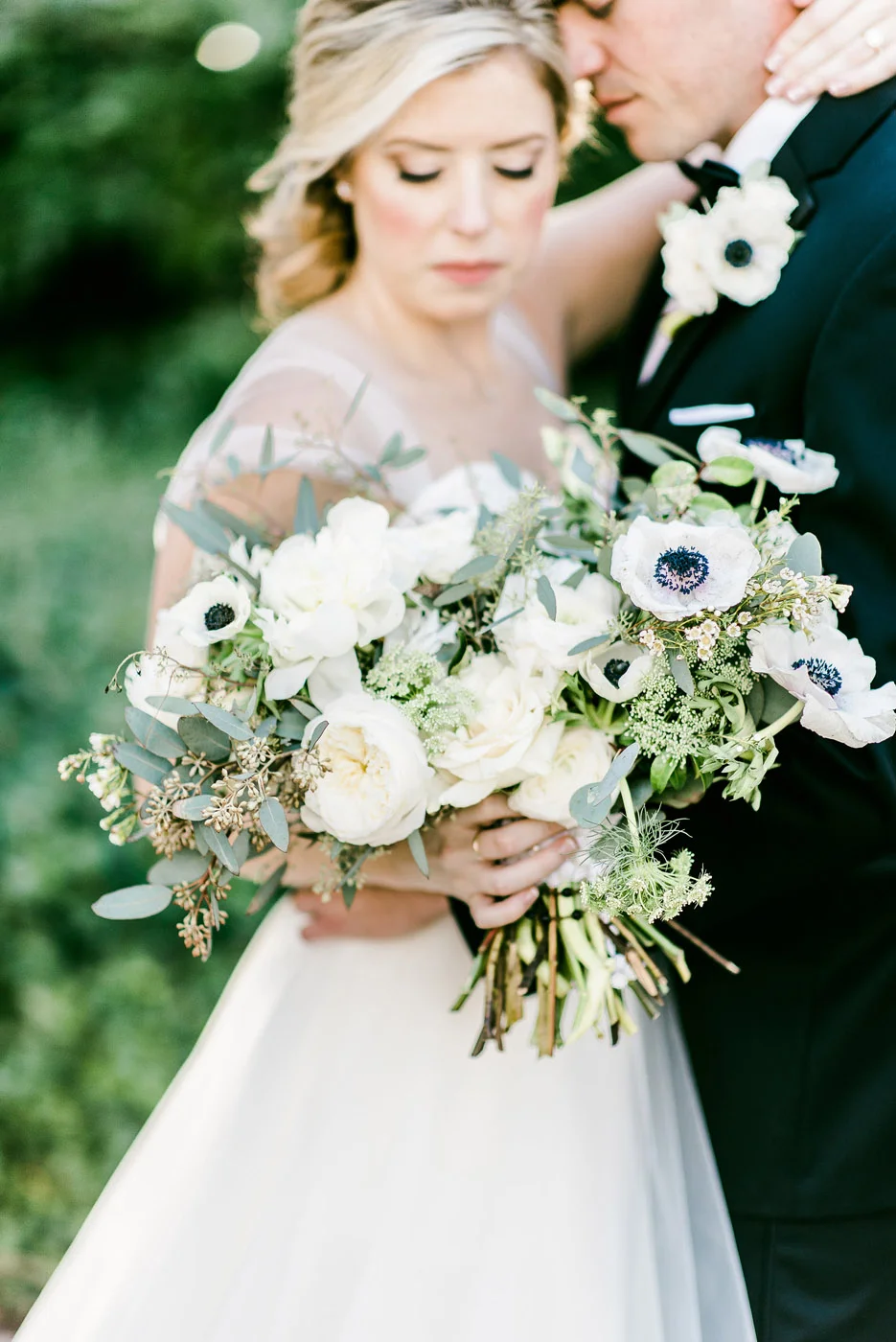 JulieJonathan-byMollinerPhotography-1 - thumbnail.jpg