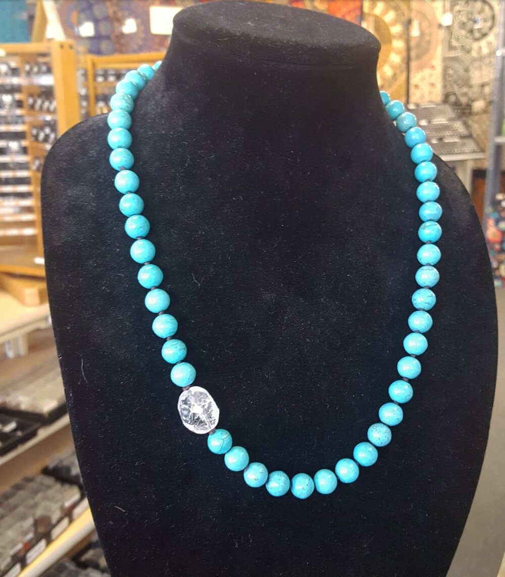 Calla Hand-Knotted Turquoise Bead Necklace