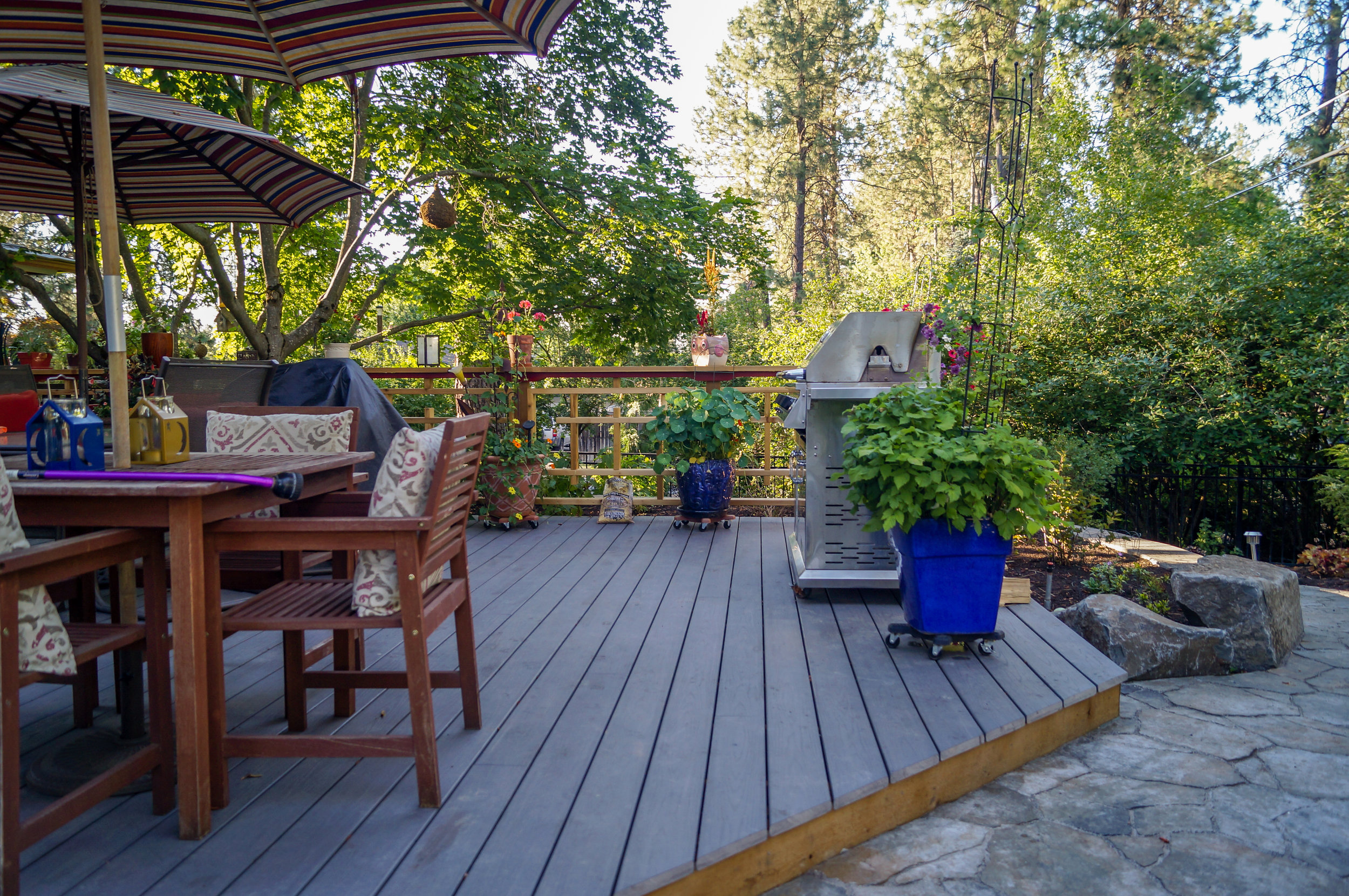 azek pvc deck with asian inspired railings on spokane rancher