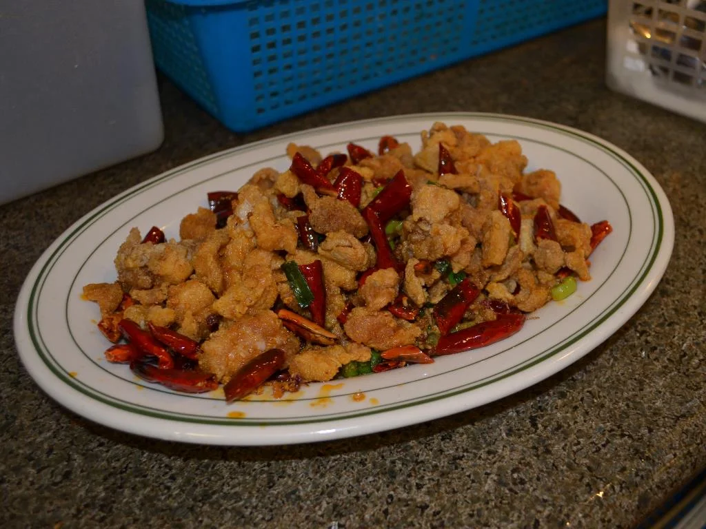 Pepper Chicken 辣子鸡 - deep fried chicken with spicy seasonings