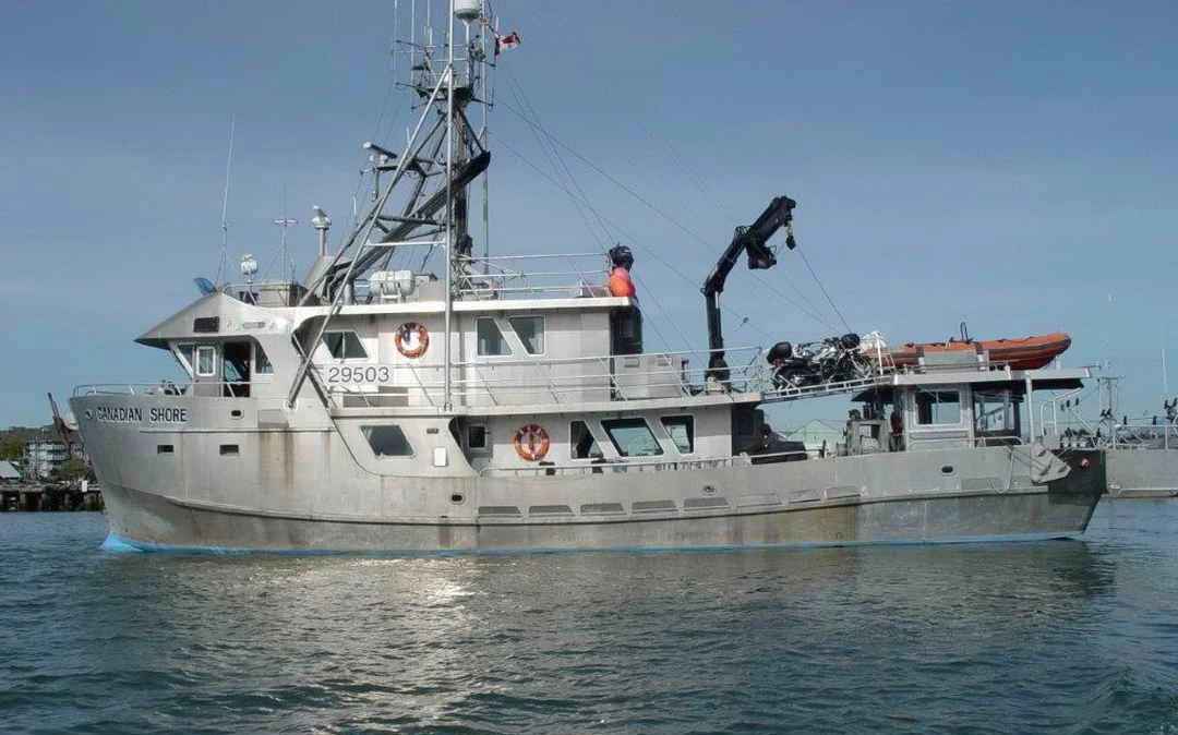 shore-expedition-yacht_02.jpg