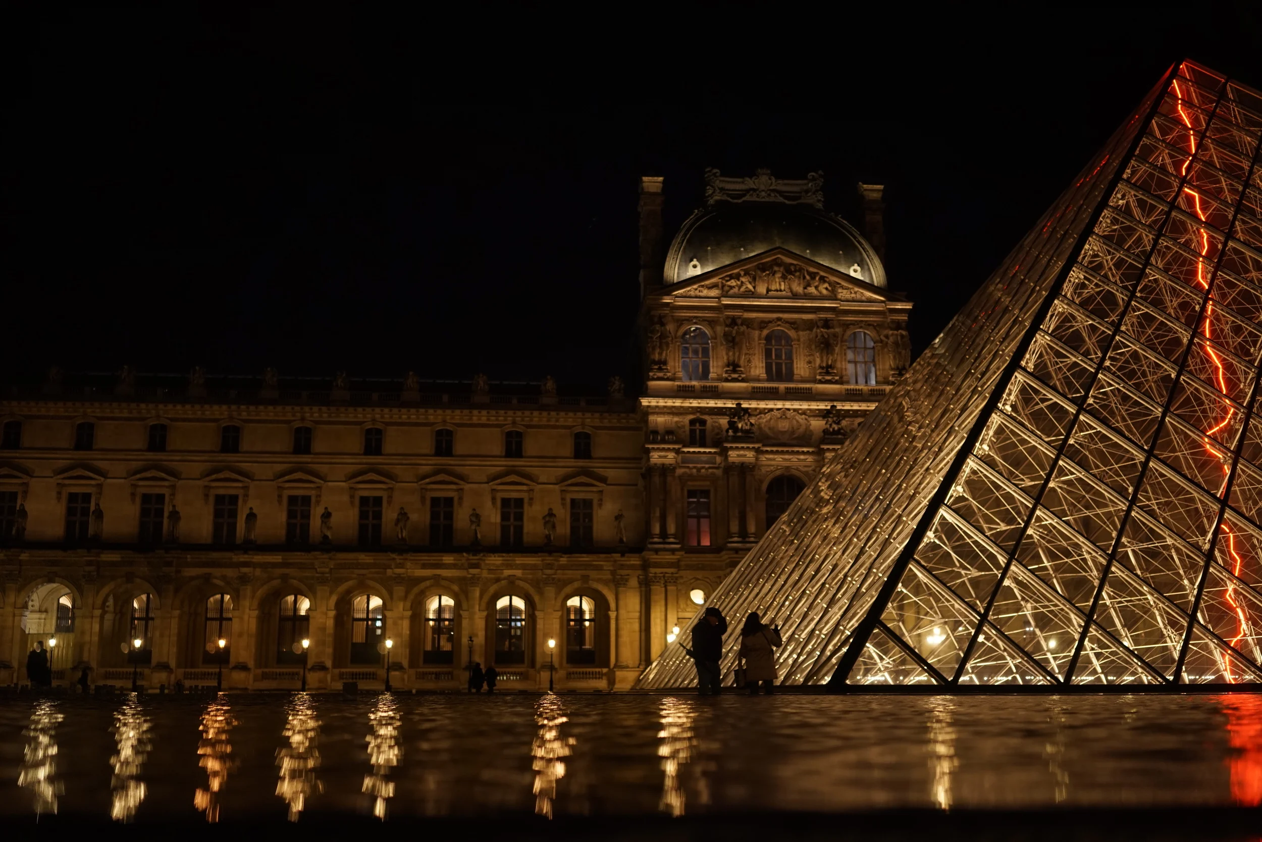  Le Louvre | Paris, France | 2014 