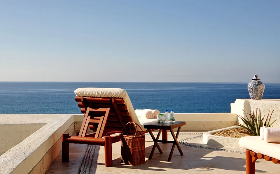 Unique Honeymoon Ideas for Washington DC Brides and Grooms