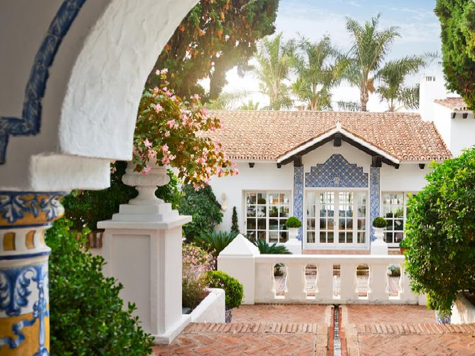 MARBELLA CLUB.png