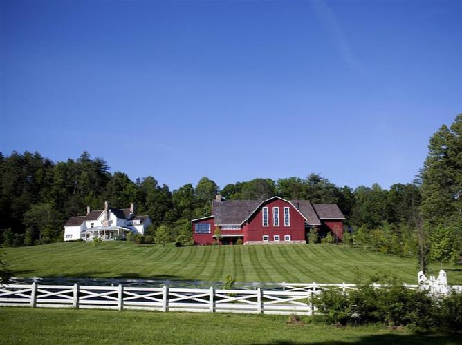 blackberry farm.png