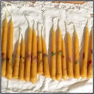Laura's Handmade Beeswax Candles