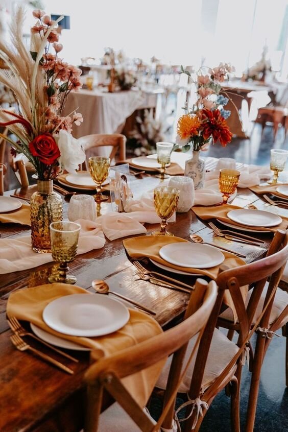 Coloured Wine Glasses and Tablescapes
