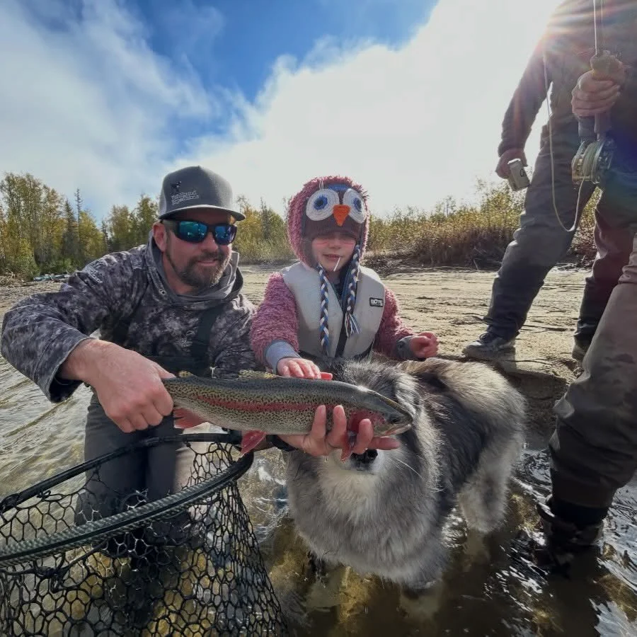 We absolutely love winter here in Alaska! But thoughts of friends, family, and chasing wild fish are always right on the horizon&hellip;.

#flyfishing #defendthewestsu #wildsalmon #tugisthedrug #nopebblemine #fishing #catchandrelease #nocrowds #barbl
