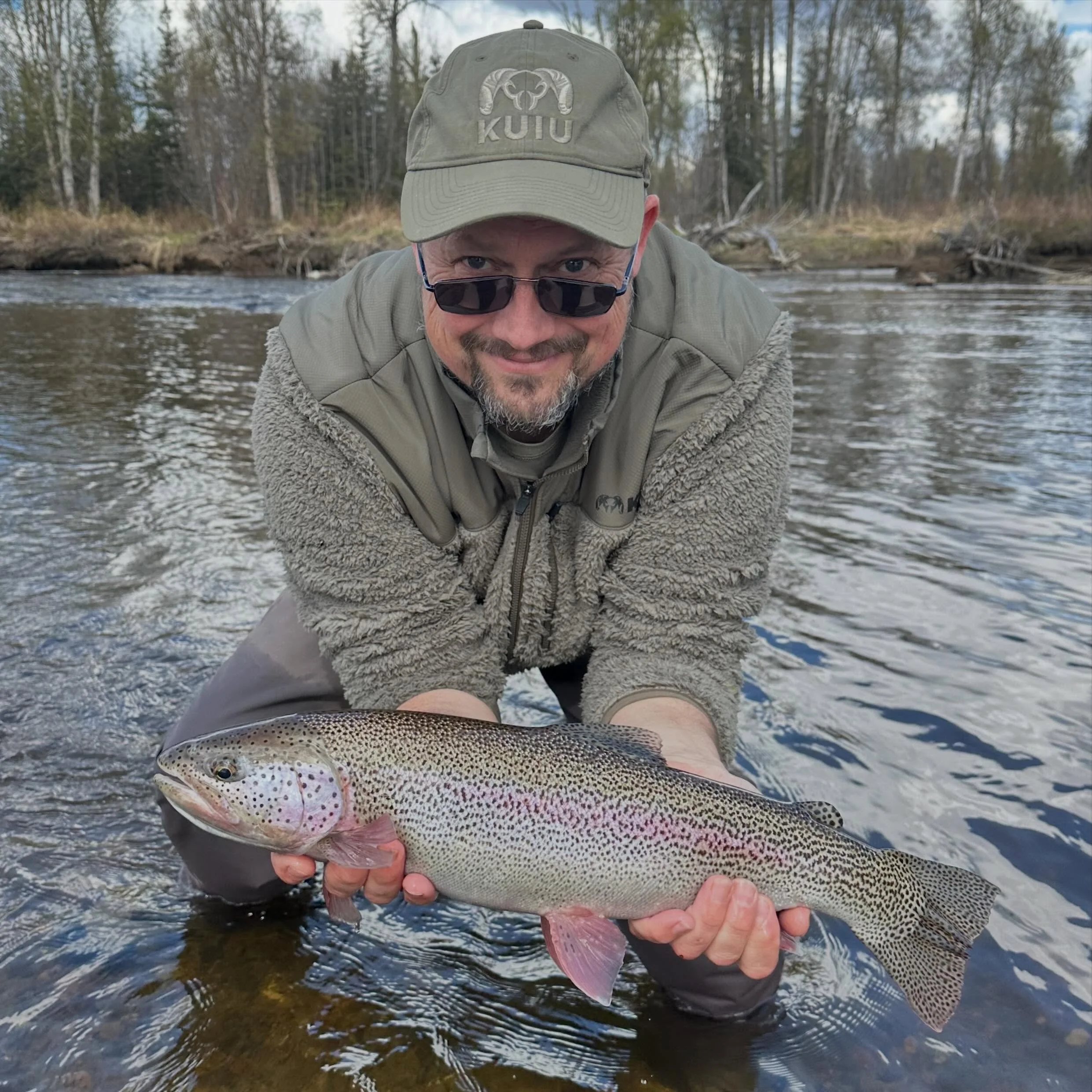 It has been a cold spring here in AK but that hasn&rsquo;t stopped our guides our guests!

#flyfishing #defendthewestsu #alaska #tugisthedrug #nopebblemine