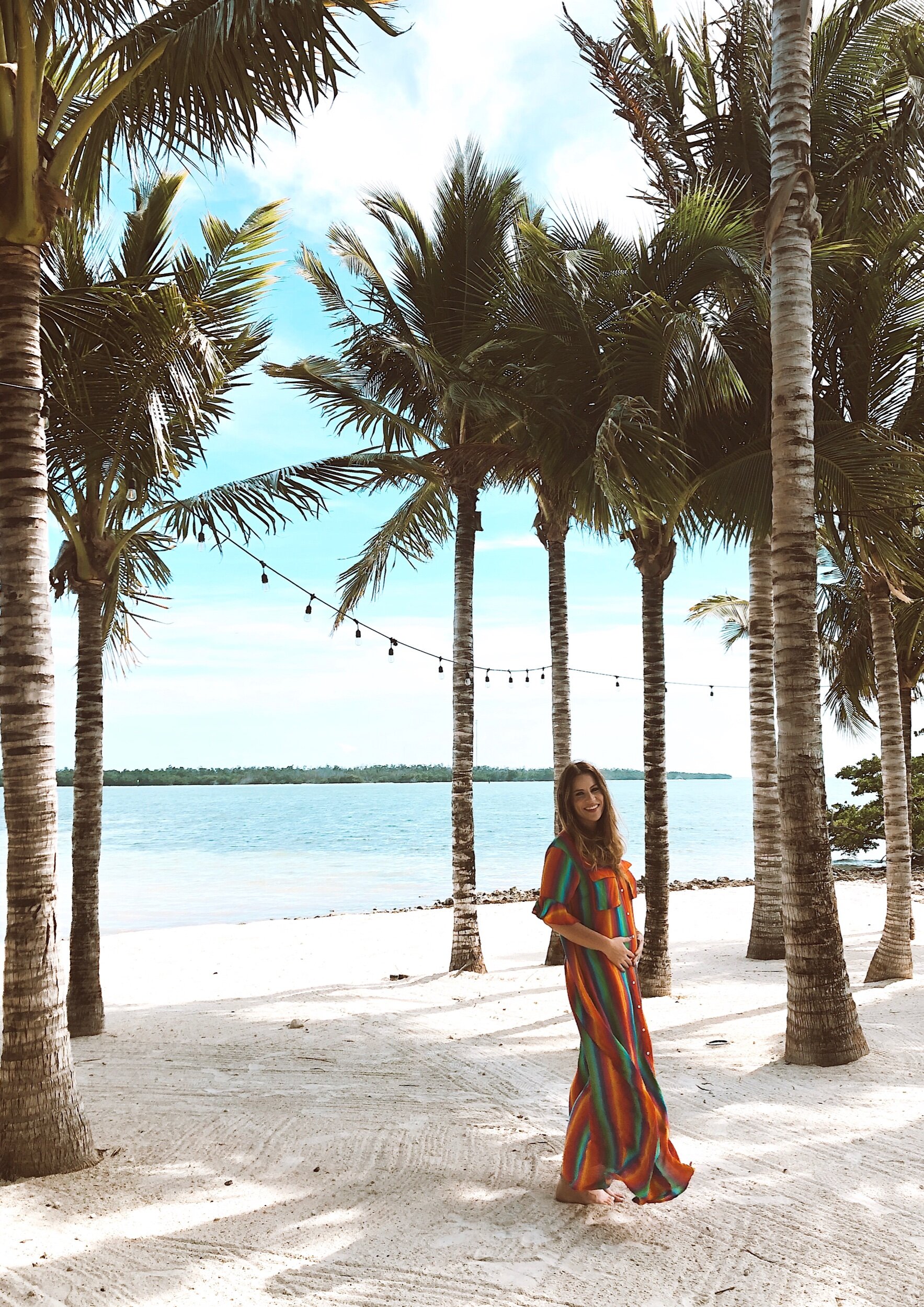 pregnant-mama-14-weeks-Florida-Keys-Isla-Bella-Beach-Resort