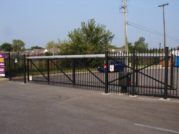 Bottom Bolt On Slide Gate Track System