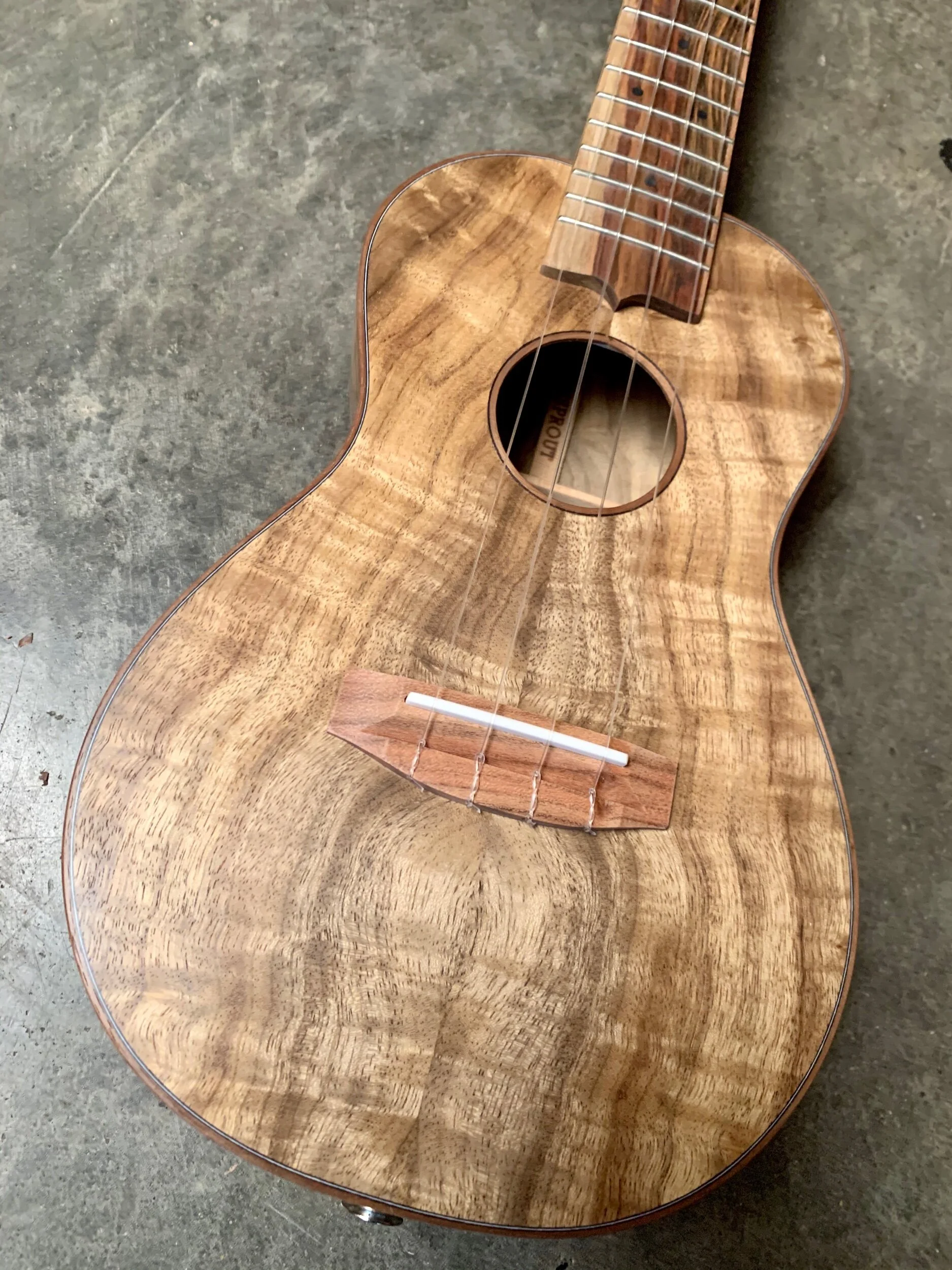 458 Mastergrade Myrtle Alto Ukulele — Beansprout Musical Instruments
