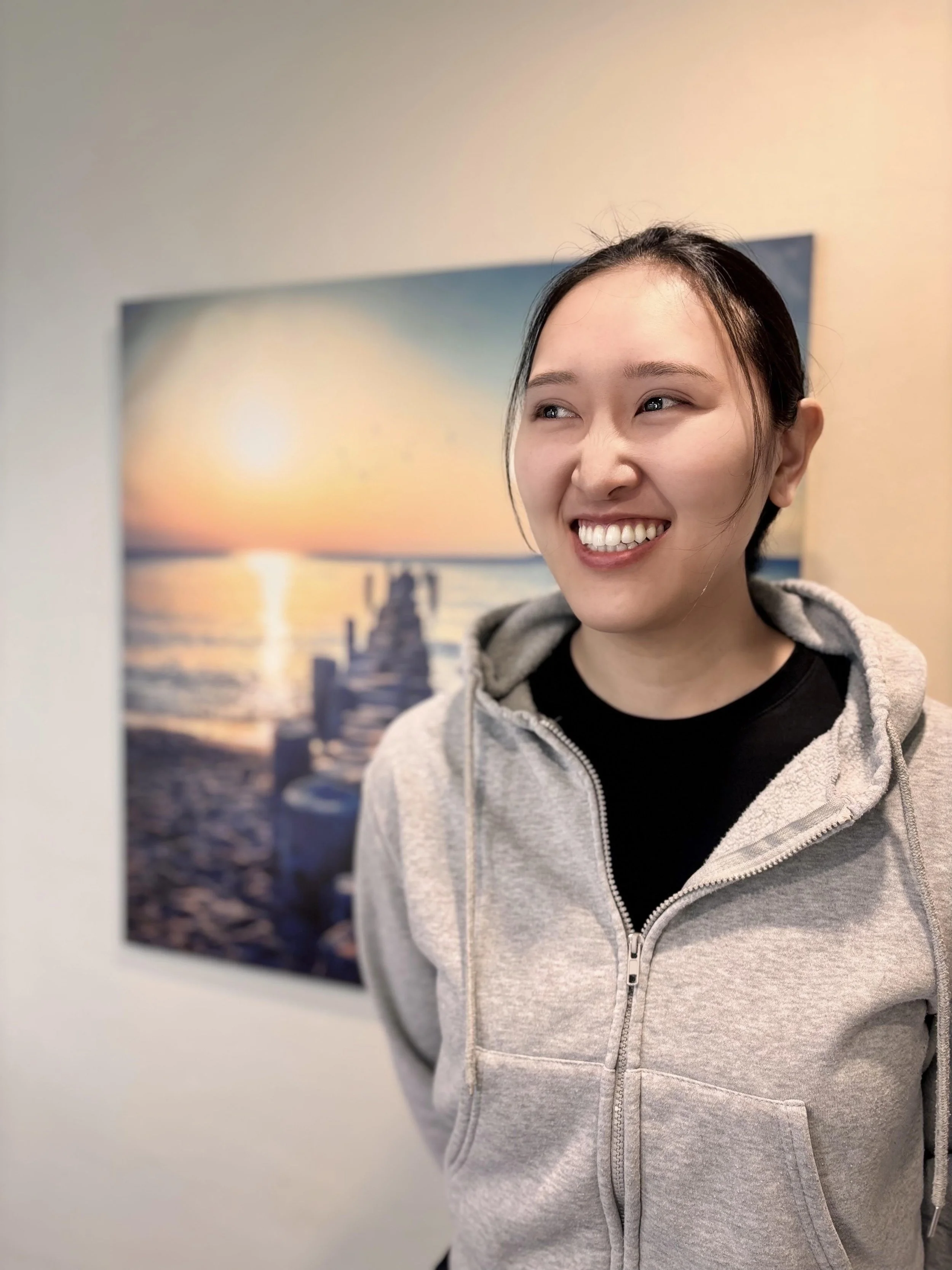 Azusa Shimoyama(Alisa) I’m originally from Gunma Prefecture, Japan. From a young age, I was deeply involved in basketball, achieving the remarkable milestone of competing at the national level. However, after experiencing a sports-related injury