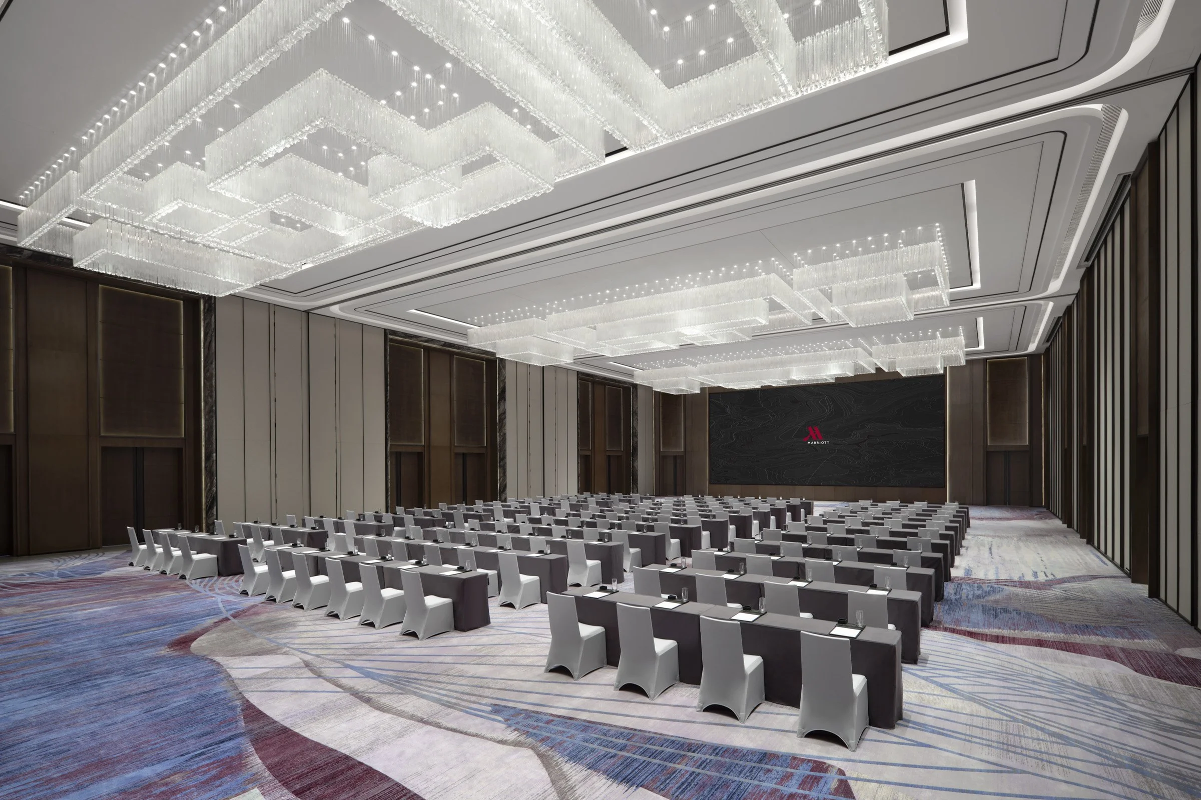 mh_zuhmj_grand_ballroom_classroom.jpg