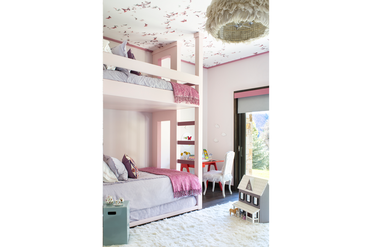club-house-pink-br.png