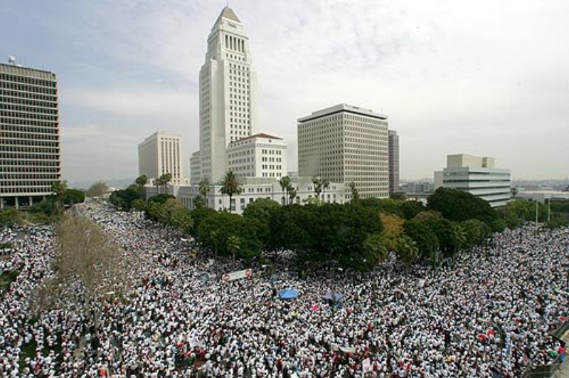 Look at all these people marching in support of separated bike lanes !