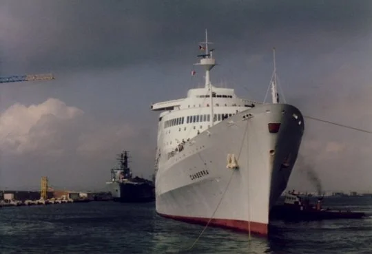Gibraltar: Invincible and Canberra